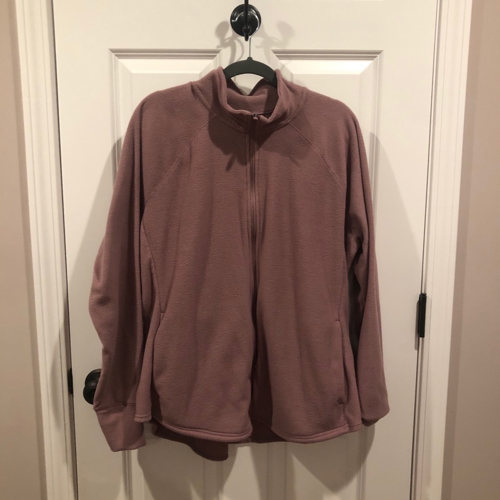 activewear full zip pullover